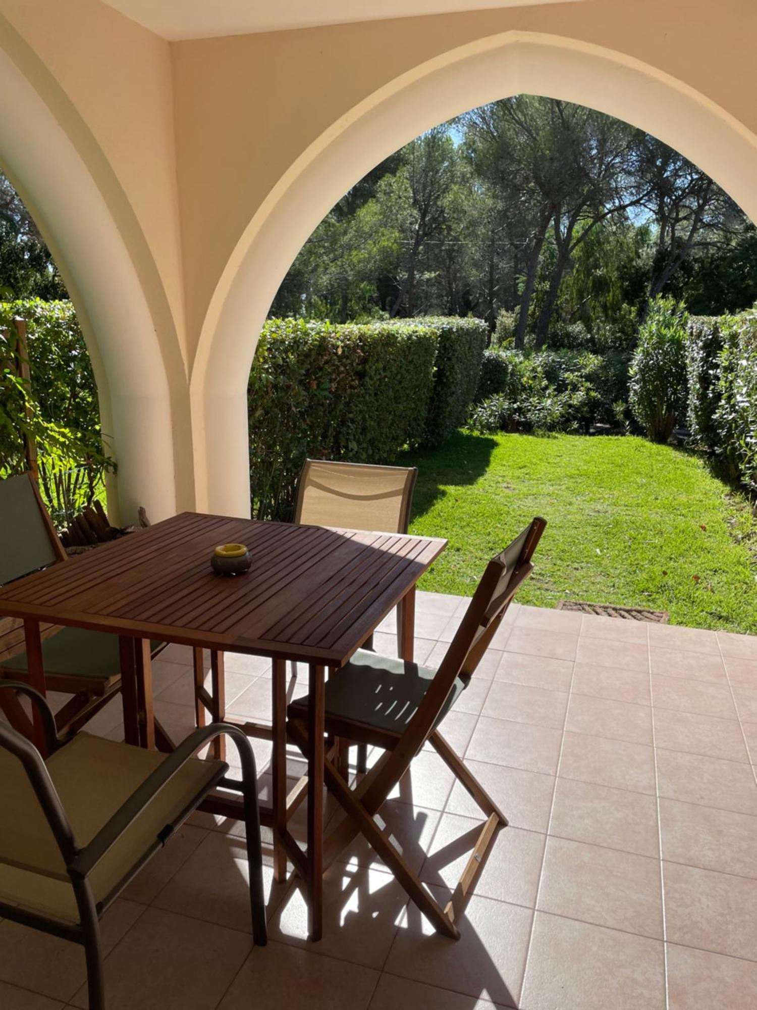 2 Pieces Saint Raphael Renove, Classe 4 Etoiles, 100 M Plages, Piscine, Tennis, Parc, Terrasse, Jardin Privatif Exterior photo