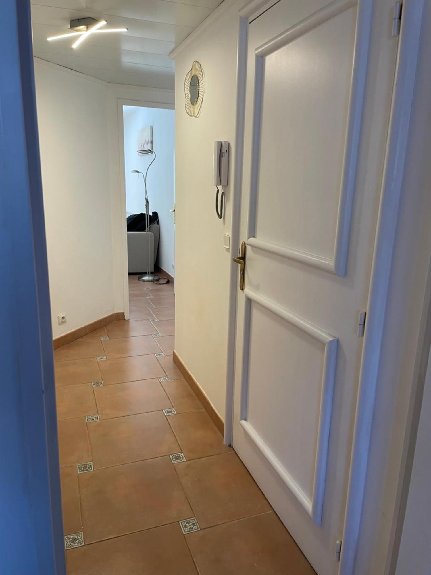 2 Pieces Saint Raphael Renove, Classe 4 Etoiles, 100 M Plages, Piscine, Tennis, Parc, Terrasse, Jardin Privatif Exterior photo