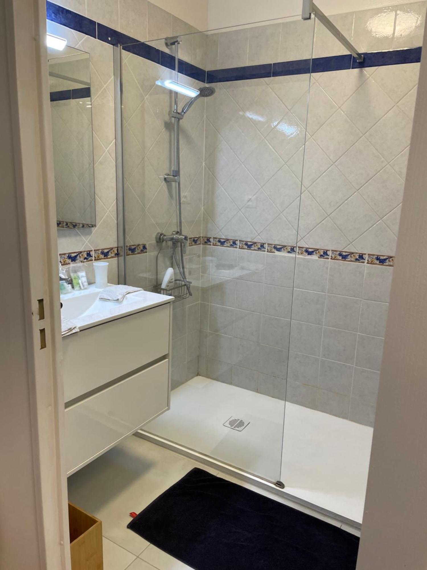 2 Pieces Saint Raphael Renove, Classe 4 Etoiles, 100 M Plages, Piscine, Tennis, Parc, Terrasse, Jardin Privatif Exterior photo